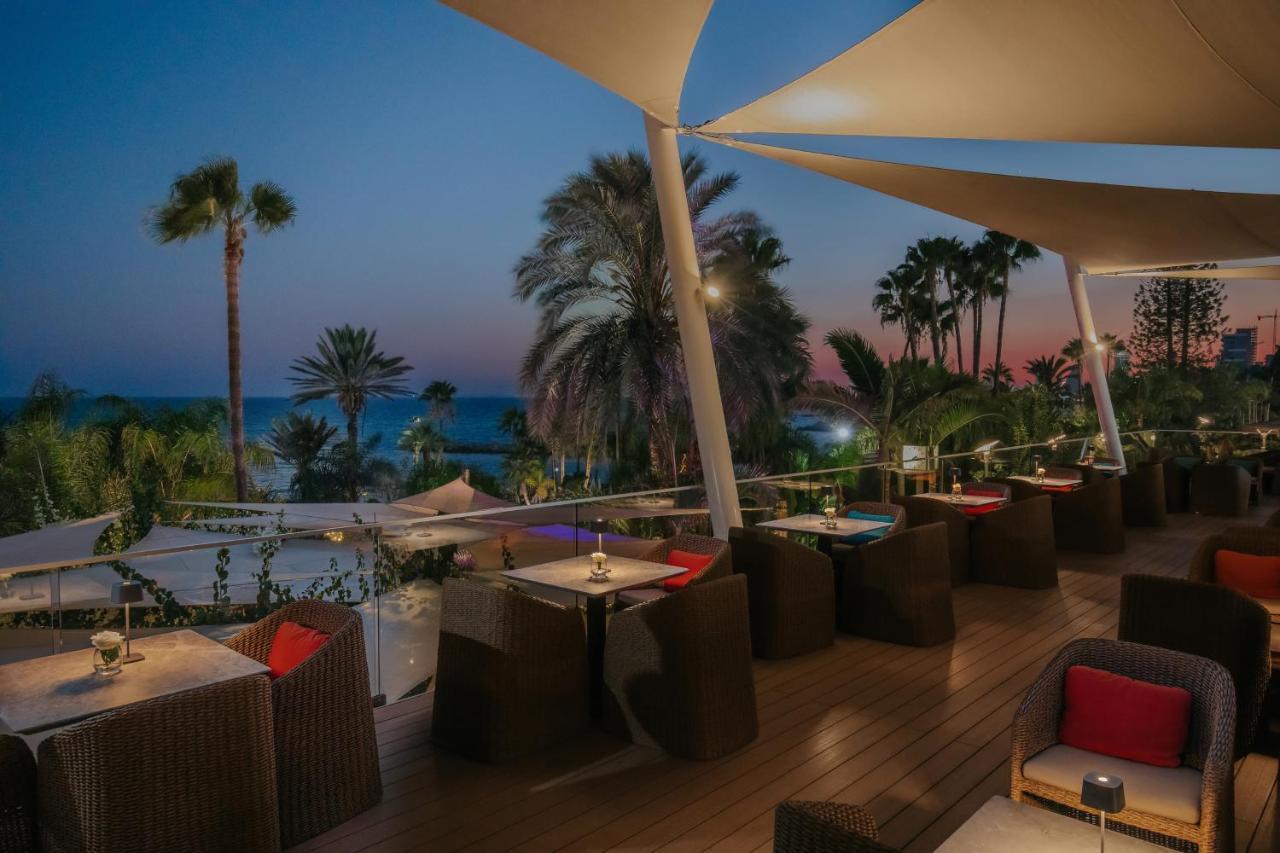 Amathus Beach Hotel Limassol Bagian luar foto The Deck